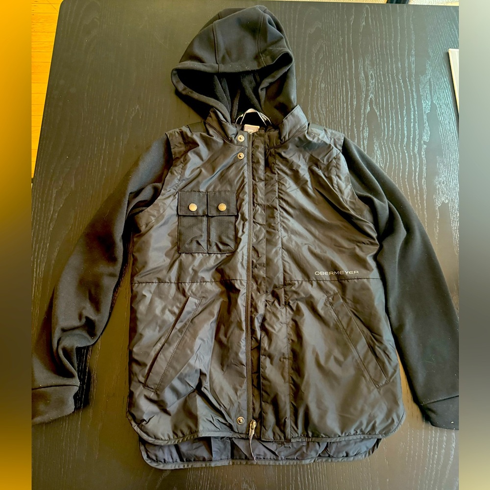 Obermeyer black long sleeve jacket